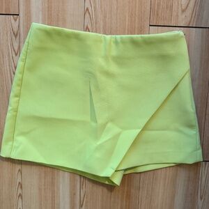 Zara yellow mini skort size small
